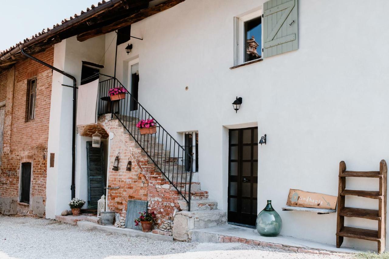 Lindhouse - Country House A Govone Dış mekan fotoğraf